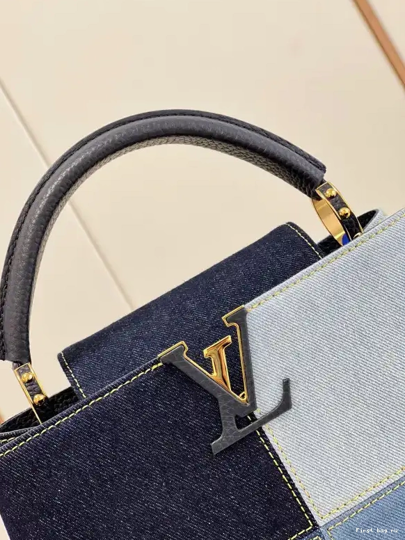 First bag ru BB VUITTON LOUIS CAPUCINES 0629